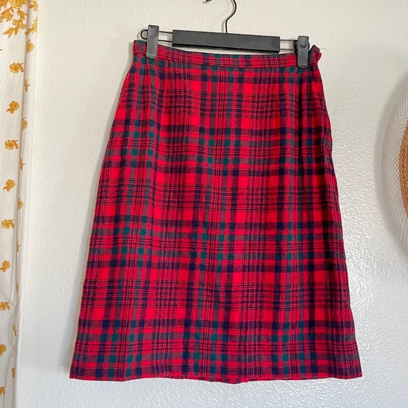 Pendleton Dresses & Skirts - Vintage 80s Pendleton Red Tartan Wool Mini Skirt Made in USA